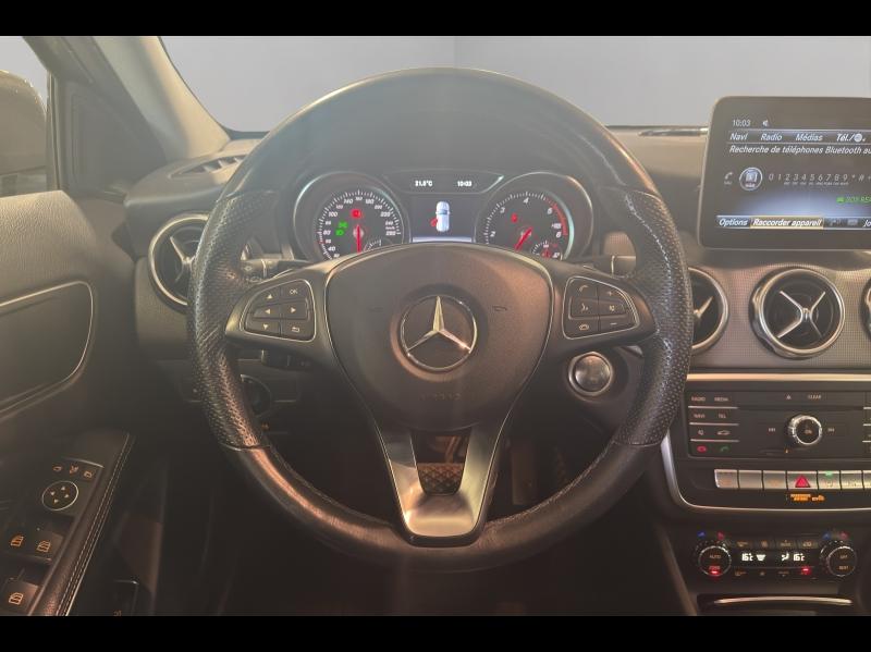 Image MERCEDES-BENZ GLA 200 d 136ch Sensation 7G-DCT Euro6c