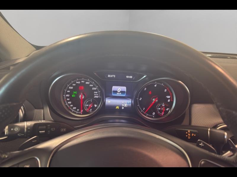Image MERCEDES-BENZ GLA 200 d 136ch Sensation 7G-DCT Euro6c