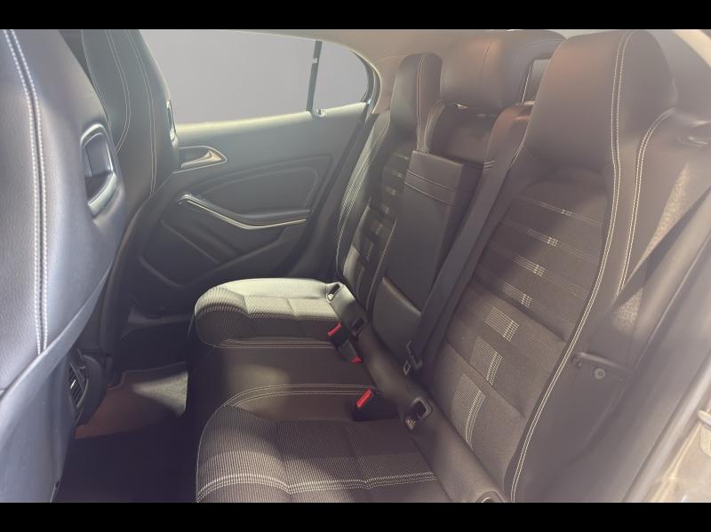 Image MERCEDES-BENZ GLA 200 d 136ch Sensation 7G-DCT Euro6c
