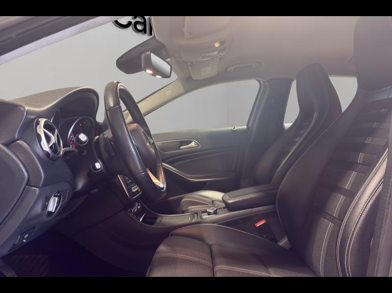 Image MERCEDES-BENZ GLA 200 d 136ch Sensation 7G-DCT Euro6c