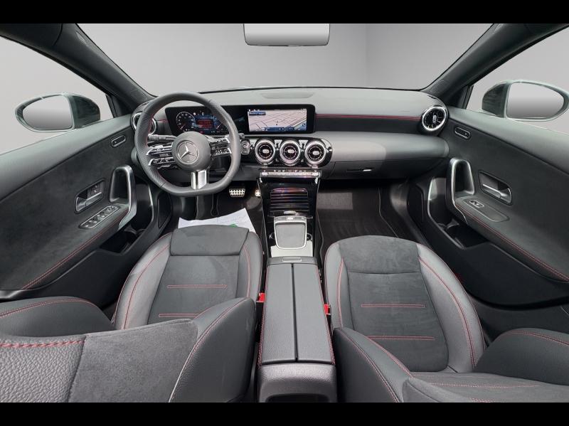 Image MERCEDES-BENZ Classe A 200 163ch AMG Line 7G-DCT