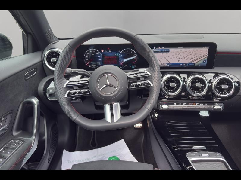 Image MERCEDES-BENZ Classe A 200 163ch AMG Line 7G-DCT