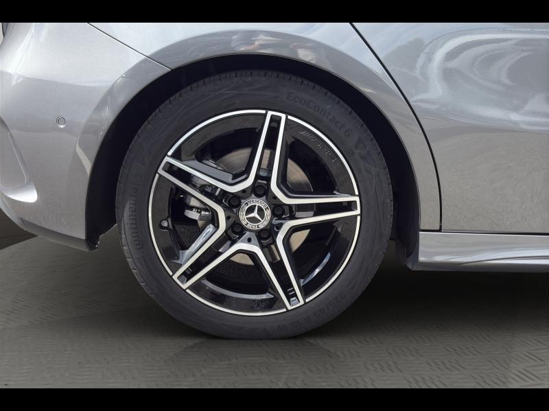 Image MERCEDES-BENZ Classe A 200 163ch AMG Line 7G-DCT