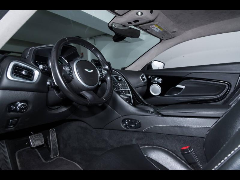 Image ASTON MARTIN DB11 V12 5.2 608 ch