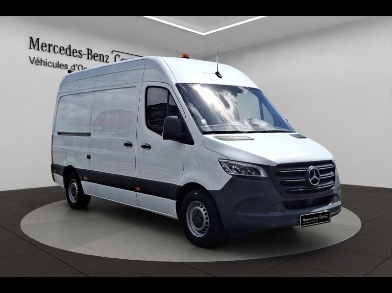 Image MERCEDES-BENZ Sprinter Fg 315 CDI 37 3T5 Pro Propulsion Léger