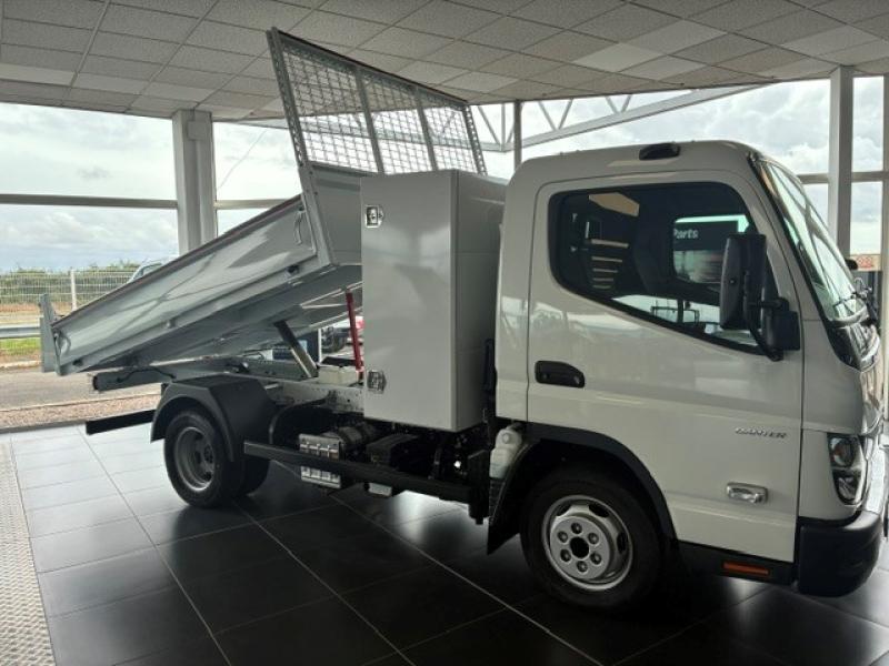 Image FUSO Canter CCb 3C15 Empattement 28