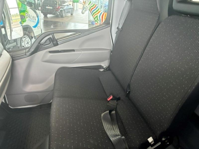 Image FUSO Canter CCb 3C15 Empattement 28