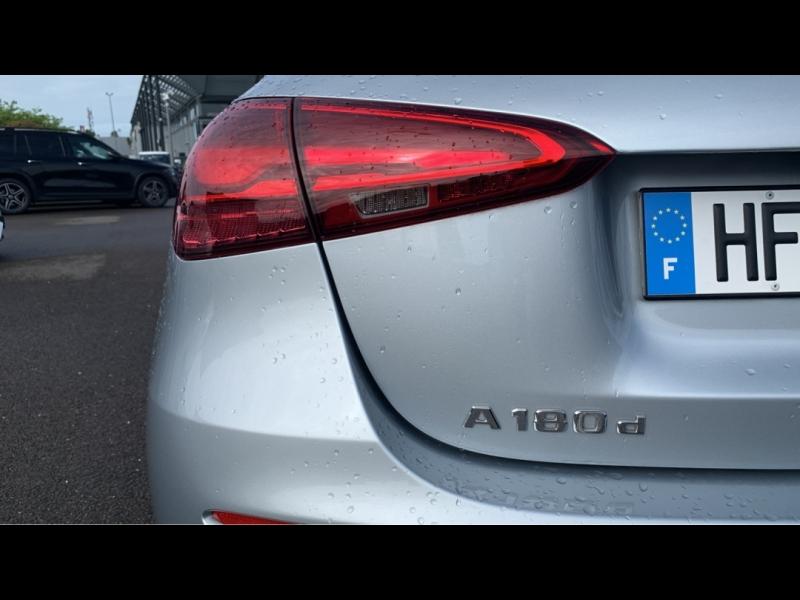 Image MERCEDES-BENZ Classe A 180 136ch Progressive Line 7G-DCT