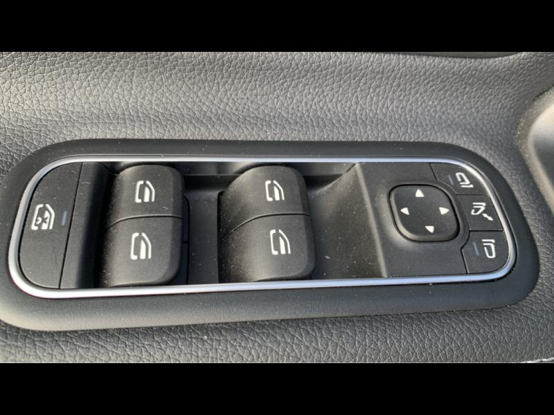 Image MERCEDES-BENZ Classe A 180 136ch Progressive Line 7G-DCT