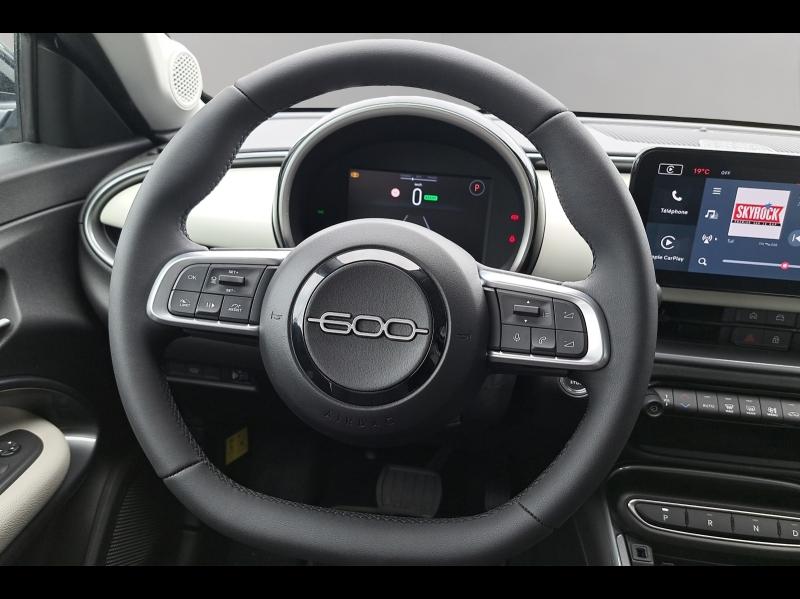 Image FIAT 600 e 156ch 54kWh La Prima