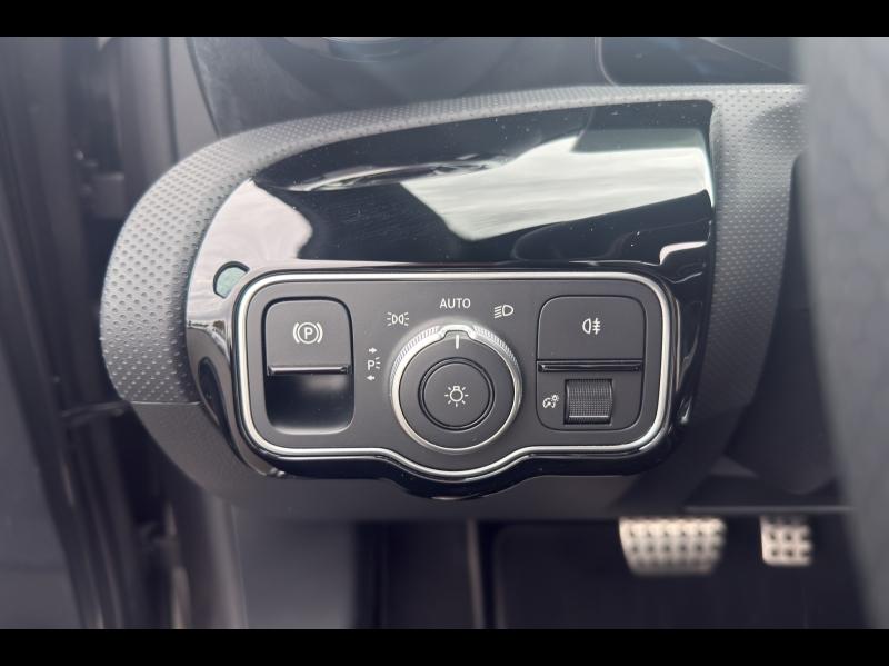 Image MERCEDES-BENZ Classe A 200 d 150ch AMG Line 8G-DCT