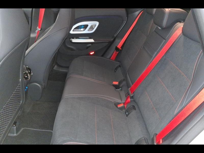 Image MERCEDES-BENZ CLA Shooting Brake 200 163+30ch AMG Line 8G-eDCT