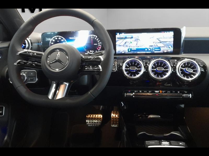 Image MERCEDES-BENZ Classe A 250 e Hybrid EQ 163+109ch AMG Line 8G-DCT