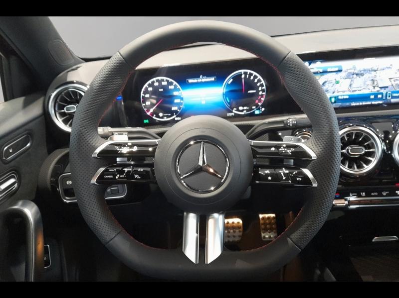 Image MERCEDES-BENZ Classe A 250 e Hybrid EQ 163+109ch AMG Line 8G-DCT