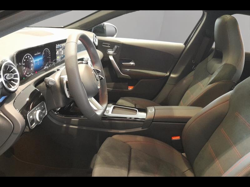 Image MERCEDES-BENZ Classe A 250 e Hybrid EQ 163+109ch AMG Line 8G-DCT
