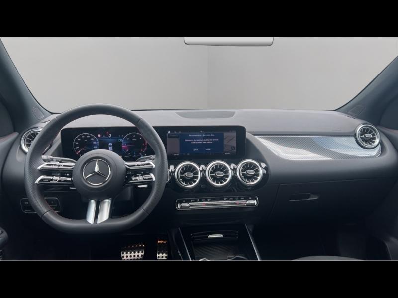 Image MERCEDES-BENZ GLA 200 d 150ch AMG Line 8G-DCT