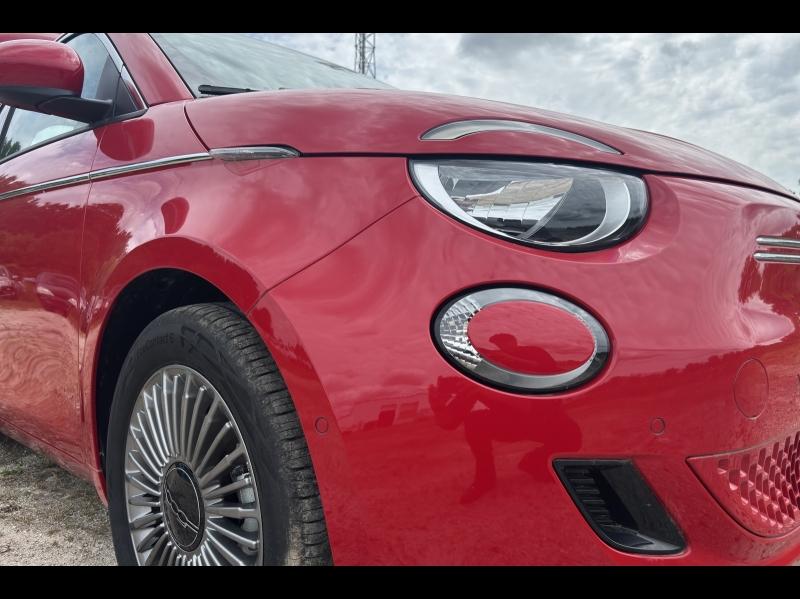 Image FIAT 500 e 95ch (RED) MY25