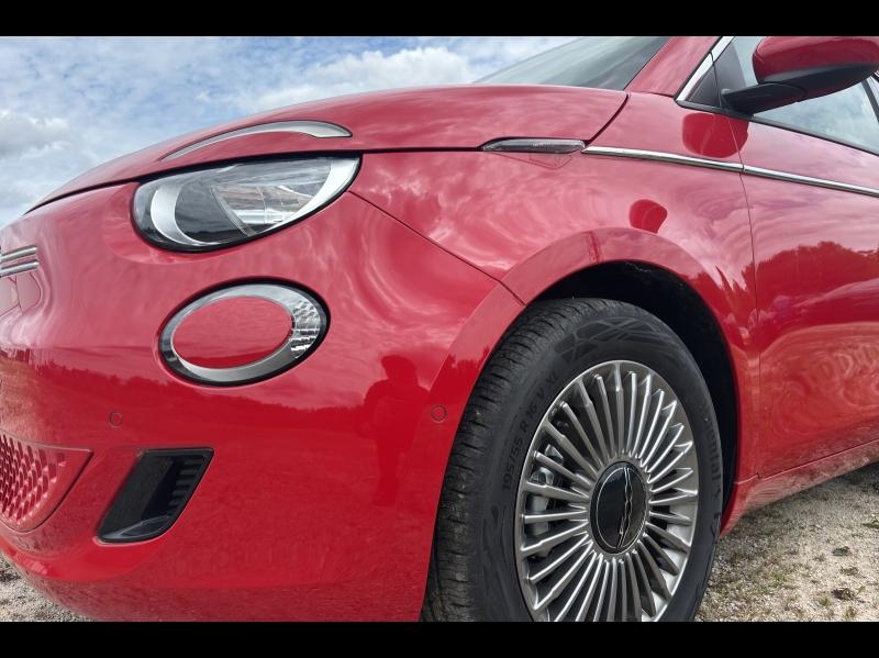 Image FIAT 500 e 95ch (RED) MY25