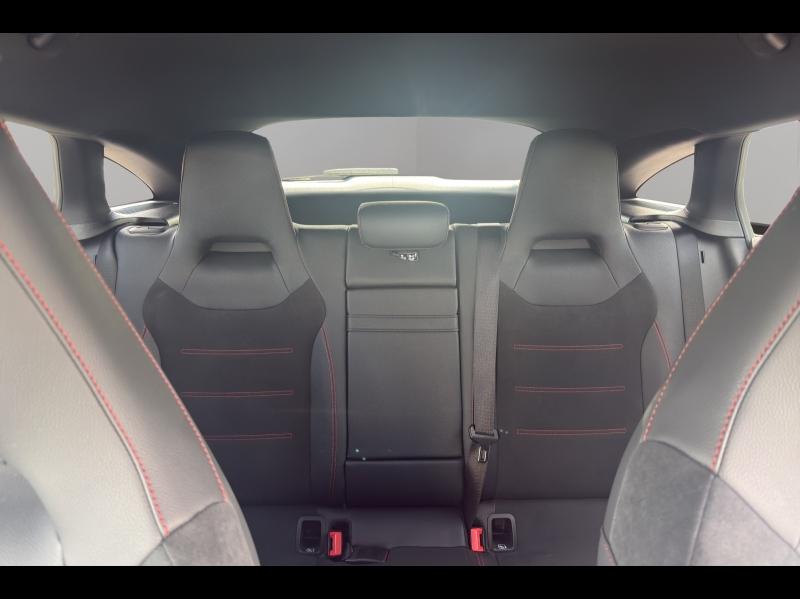Image MERCEDES-BENZ CLA Shooting Brake 200 d 150ch AMG Line 8G-DCT