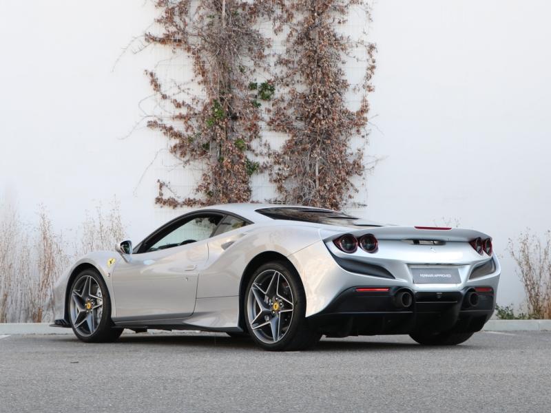 Image FERRARI F8 TRIBUTO V8 Biturbo 3.9