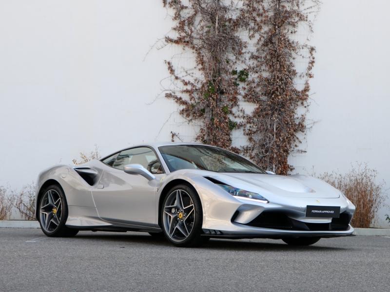 Image FERRARI F8 TRIBUTO V8 Biturbo 3.9
