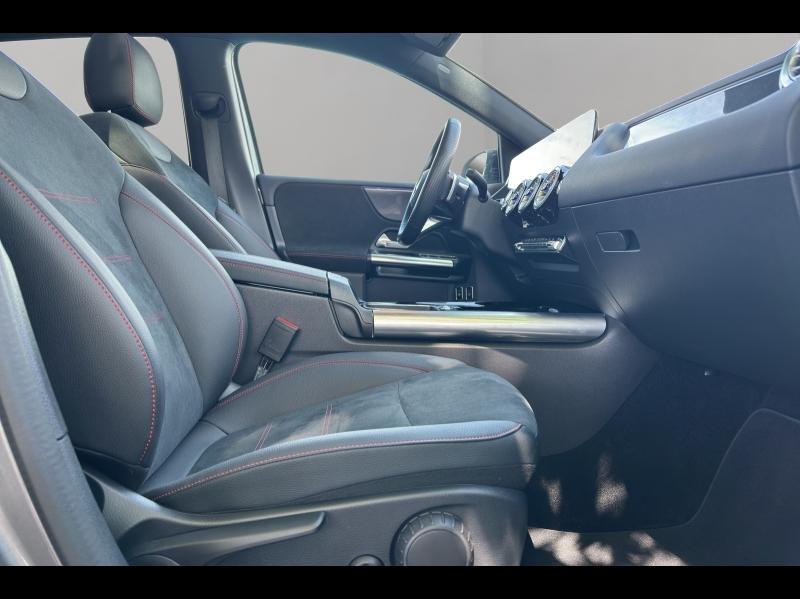 Image MERCEDES-BENZ Classe B 180 136ch AMG Line 7G-DCT