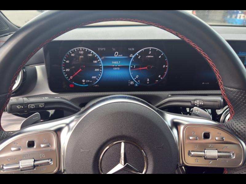 Image MERCEDES-BENZ CLA Shooting Brake 200 d 150ch AMG Line 8G-DCT