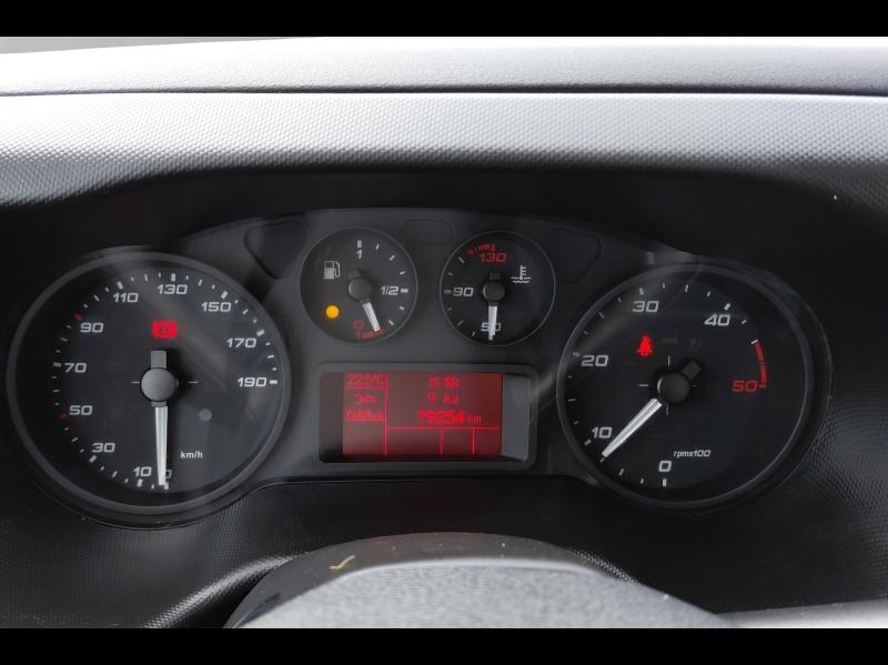 Image IVECO Daily CCb 35C14 Empattement 3750 Tor