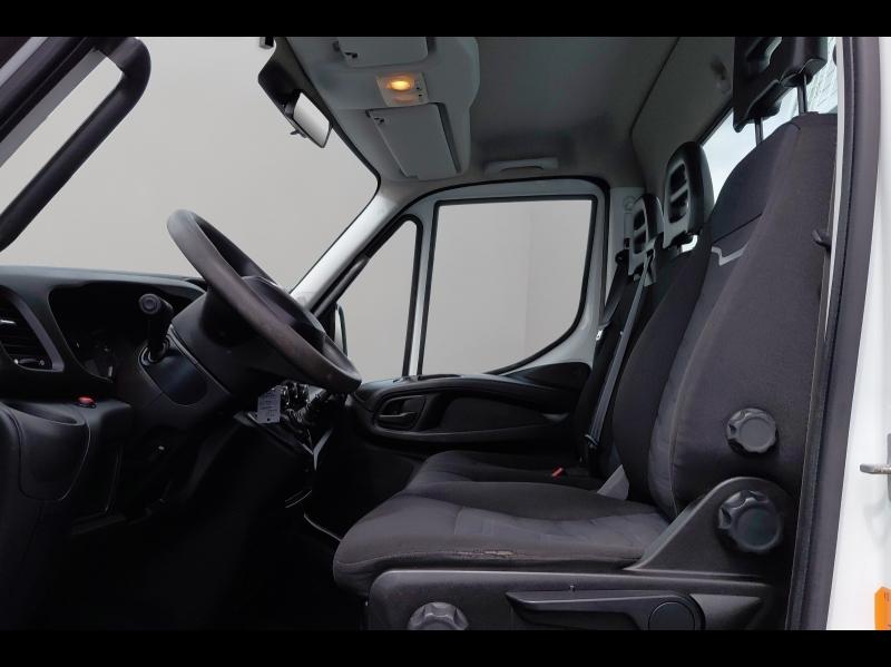 Image IVECO Daily CCb 35C14 Empattement 3750 Tor
