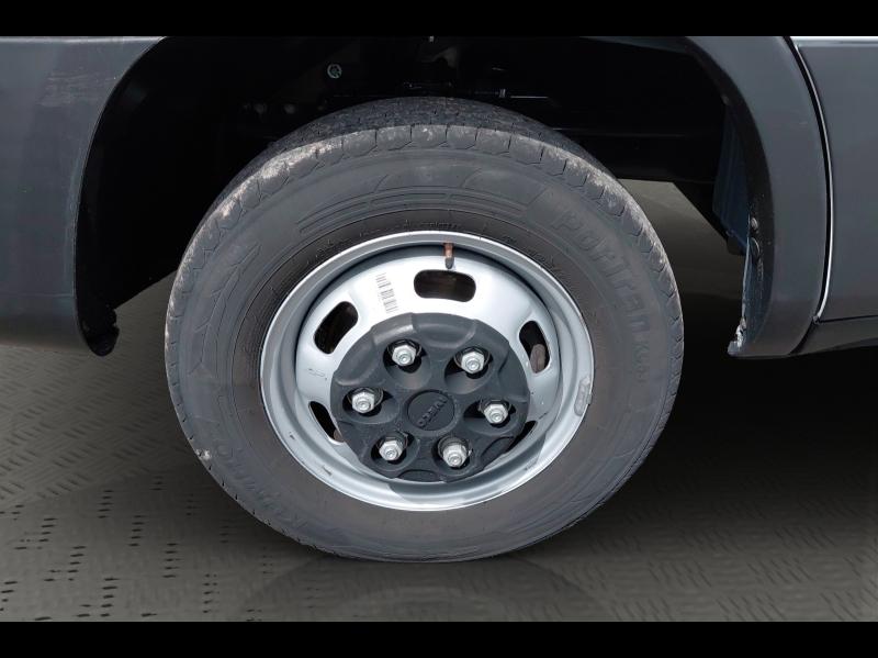 Image IVECO Daily CCb 35C14 Empattement 3750 Tor