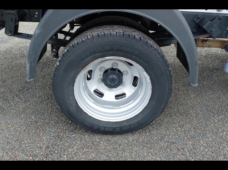 Image IVECO Daily CCb 35C14 Empattement 3750 Tor