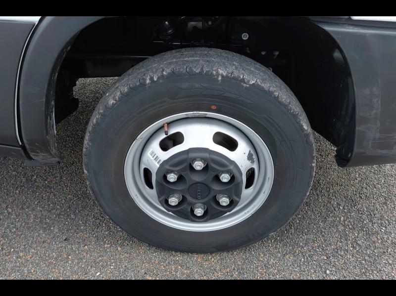 Image IVECO Daily CCb 35C14 Empattement 3750 Tor