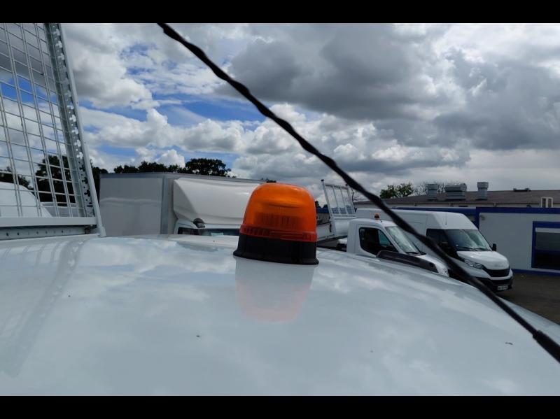 Image IVECO Daily CCb 35C14 Empattement 3750 Tor