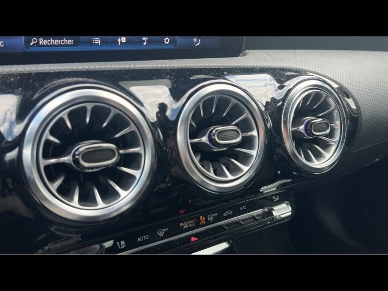 Image MERCEDES-BENZ Classe A 200 163ch AMG Line 7G-DCT