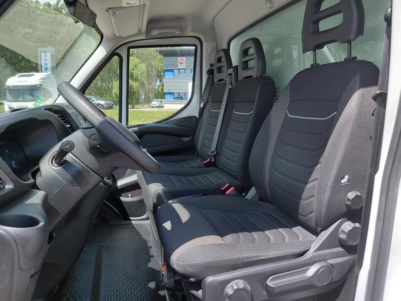 Image IVECO Daily 35C Fg 35C16H EMPT 4100 3.0 CAISSE HAYON