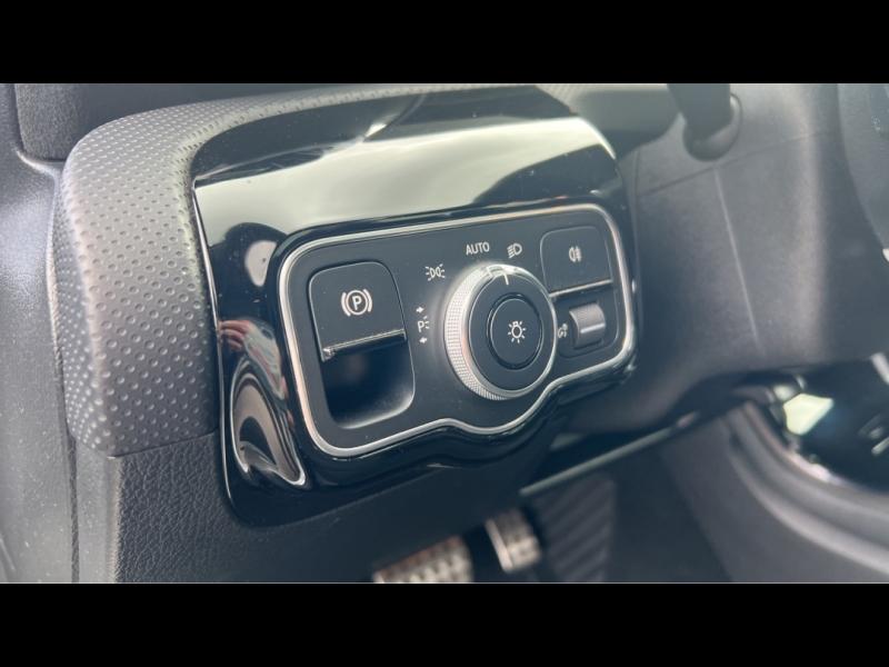 Image MERCEDES-BENZ Classe A 200 d 150ch AMG Line 8G-DCT