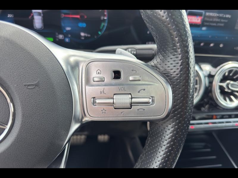 Image MERCEDES-BENZ GLA 250 e 160+102ch AMG Line 8G-DCT