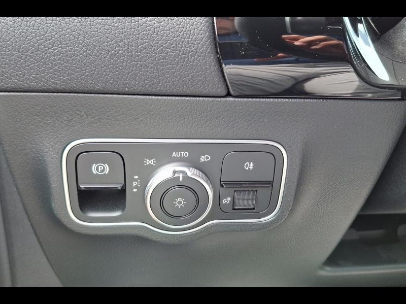 Image MERCEDES-BENZ GLA 200 d 150ch AMG Line 8G-DCT