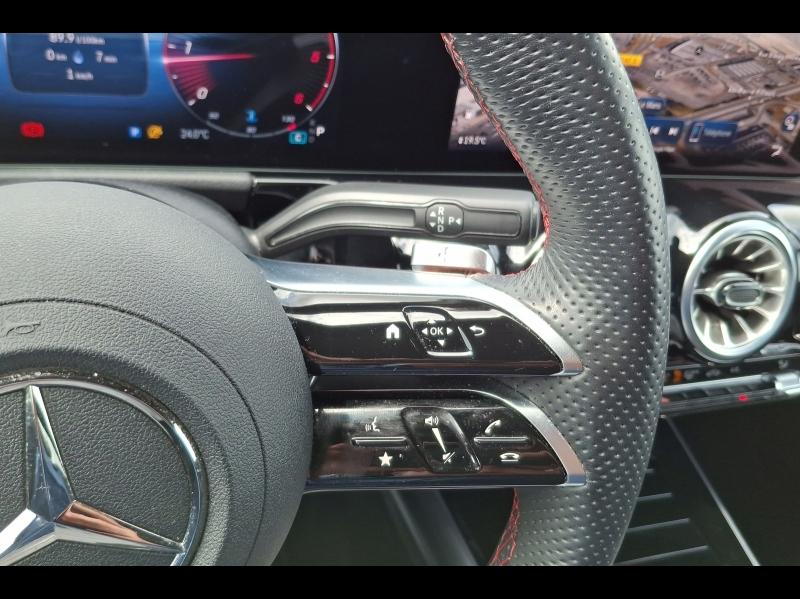 Image MERCEDES-BENZ GLA 200 d 150ch AMG Line 8G-DCT