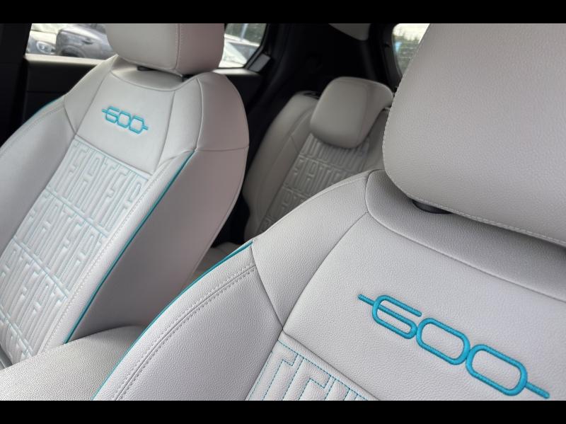 Image FIAT 600 1.2 Hybrid Turbo 110ch La Prima eDCT6