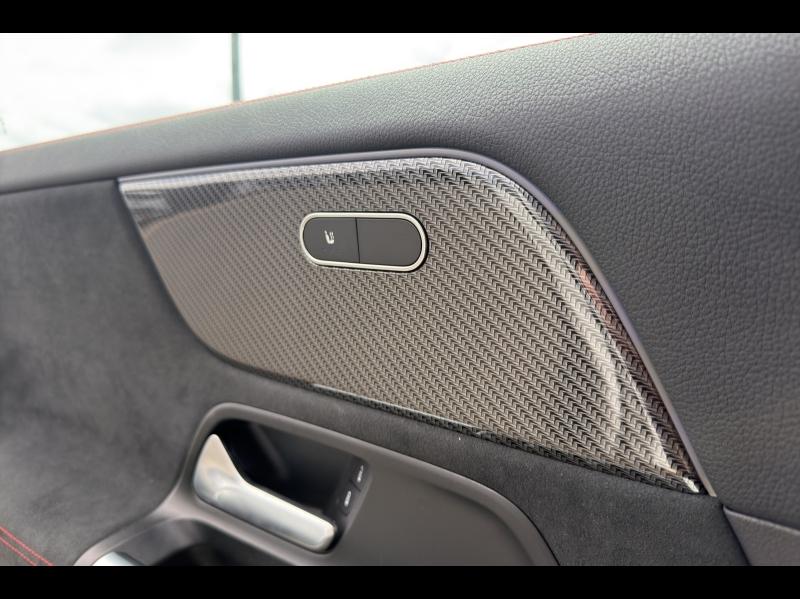 Image MERCEDES-BENZ GLA 250 e Hybrid EQ 218ch AMG Line 8G-DCT