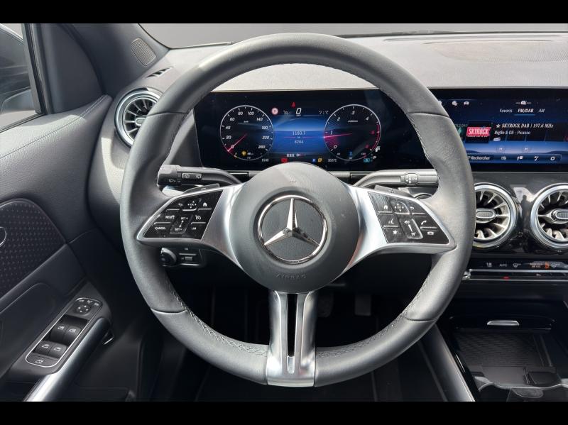 Image MERCEDES-BENZ GLA 200 d 150ch Progressive Line 8G-DCT