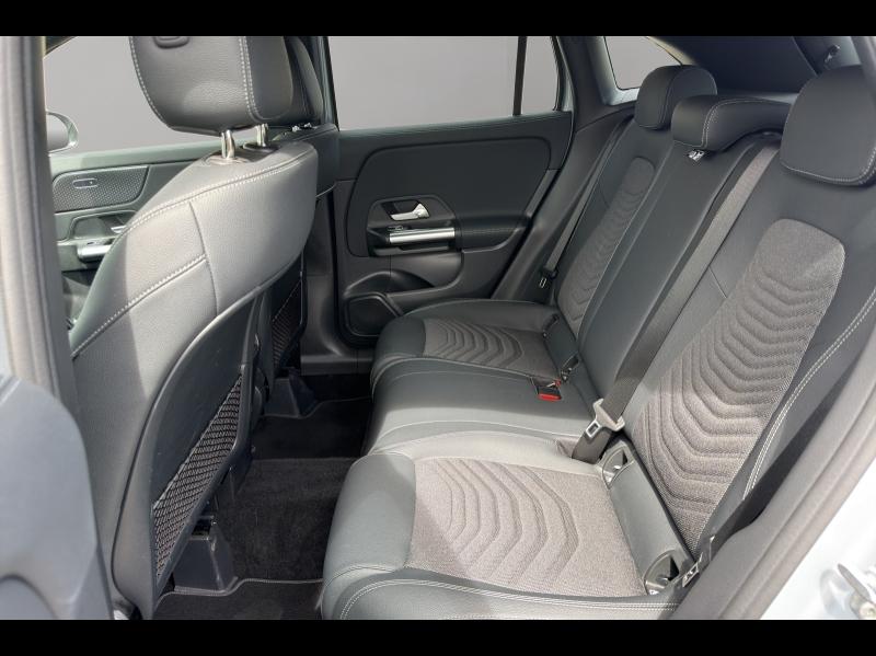 Image MERCEDES-BENZ GLA 200 d 150ch Progressive Line 8G-DCT