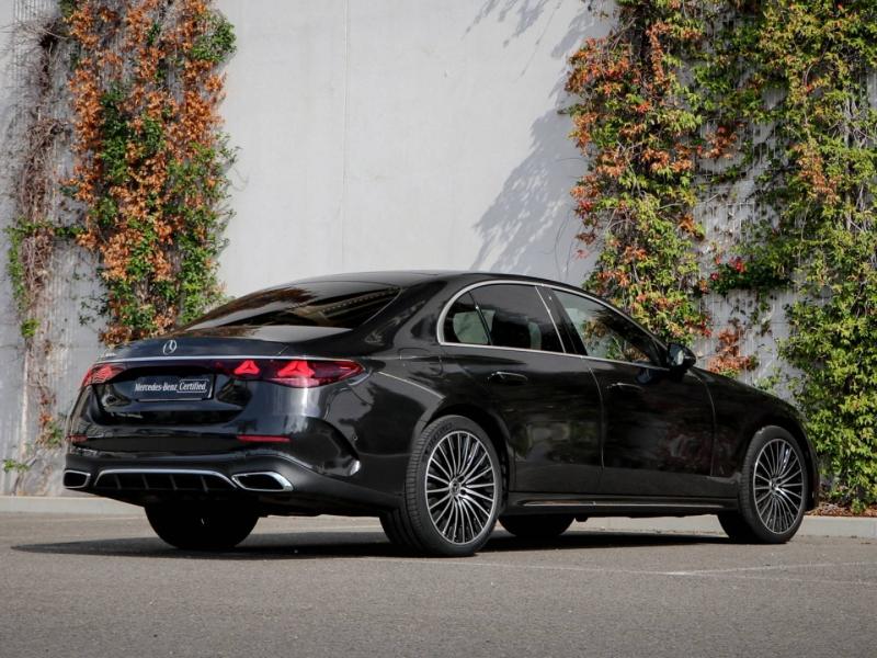 Image MERCEDES-BENZ Classe E 300 e 204+129ch AMG Line 9G-Tronic