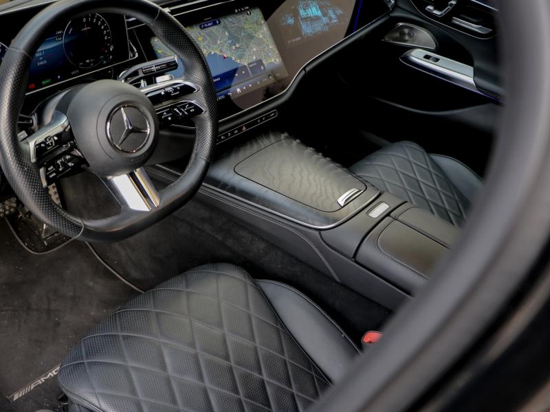 Image MERCEDES-BENZ Classe E 300 e 204+129ch AMG Line 9G-Tronic