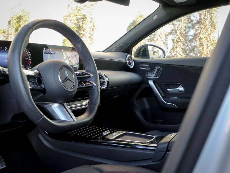 Image MERCEDES-BENZ Classe A 250 e Hybrid EQ 163+109ch AMG Line 8G-DCT