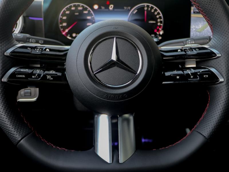 Image MERCEDES-BENZ Classe A 250 e Hybrid EQ 163+109ch AMG Line 8G-DCT