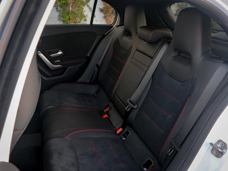 Image MERCEDES-BENZ Classe A 250 e Hybrid EQ 163+109ch AMG Line 8G-DCT