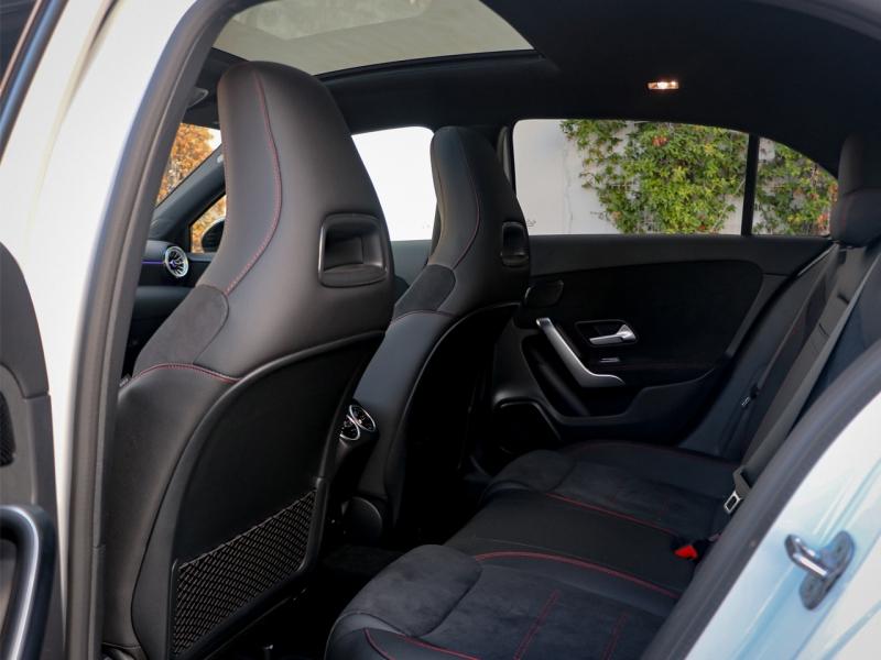 Image MERCEDES-BENZ Classe A 250 e Hybrid EQ 163+109ch AMG Line 8G-DCT