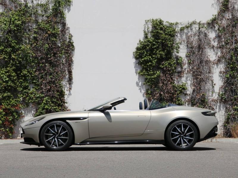 Image ASTON MARTIN DB11 Volante V8 4.0 510ch BVA8